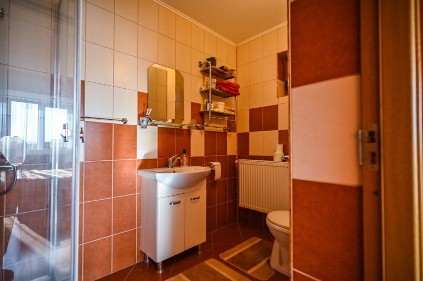 Casa Sanpetru | Casa 5 camere | Destinatii Multiple | - 26