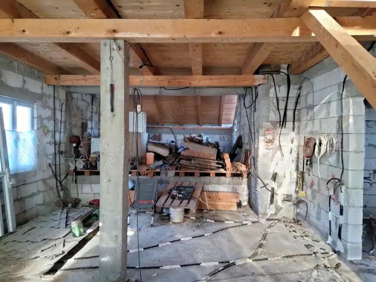 Proprietar vinde casa si teren in Sarata Deal Nou ,Bacau. - 4