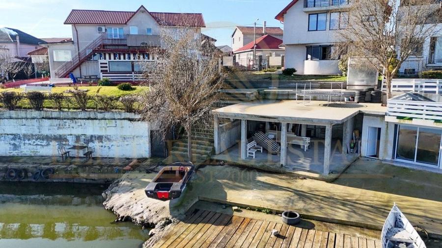 Năvodari - Casă exclusivistă cu ponton privat – Primul rând la lac - 56