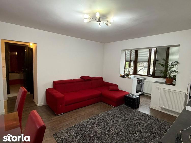 Apartament de vanzare zona Rogerius - 2