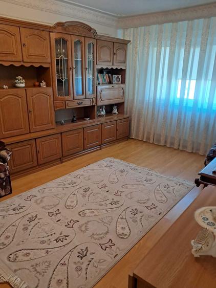 Apartament 3 camere, 2 bai, 73 mp Zona Scolii 11, Tecuci Etaj 3 - 6