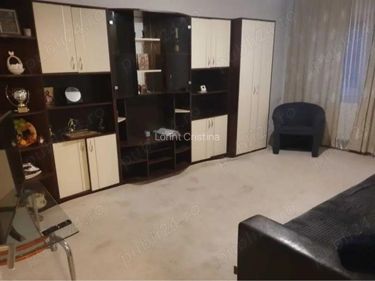 Inchiriez apartament cu 2 camere zona Girocului
