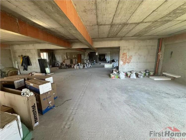 Sp com 277 mp, se poate inchiria si jumatate, bl nou, Lic Unirea - 3