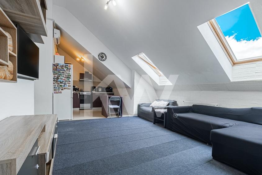 De vanzare 3 camere Sanpetru - 1