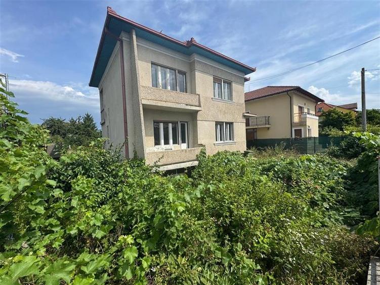 Casa individuala situata in cartierul Andrei Muresanu! - 2