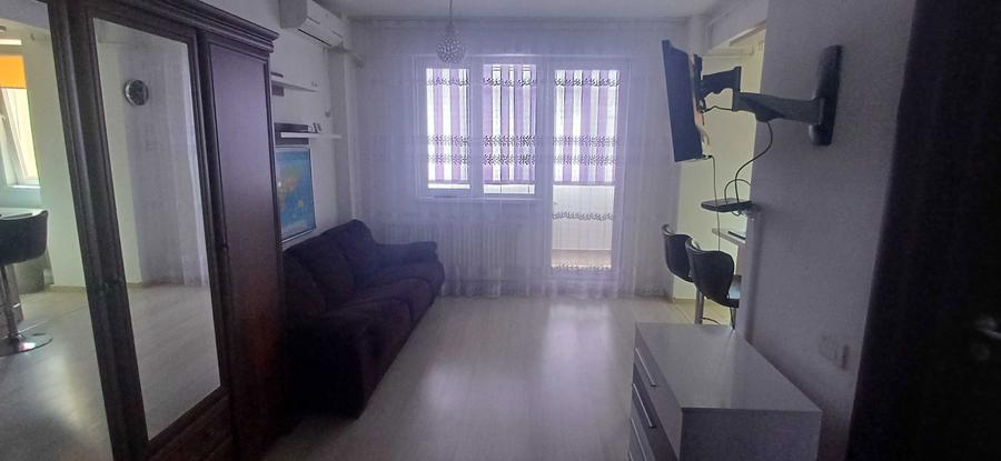 Garsoniera de inchiriat Militari Residence - 1