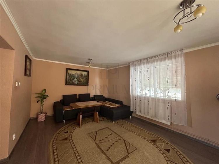 Sanmihaiul Roman- mobilata si utilata- strada asfaltata-4 camere- bucatarie de v - 3