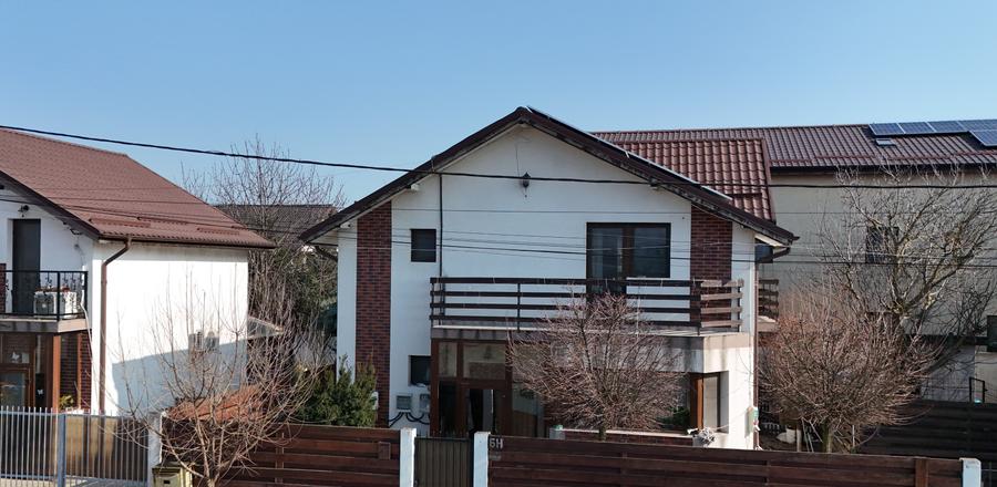 Casă Individuală de Vânzare Berceni Ilfov – 4 Camere, 250 mp - Stradă Asfaltată - 1