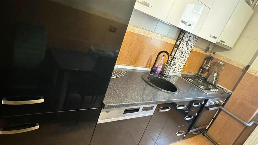 Apartament 3 camere in Ploiesti, zona ultracentrala - 12