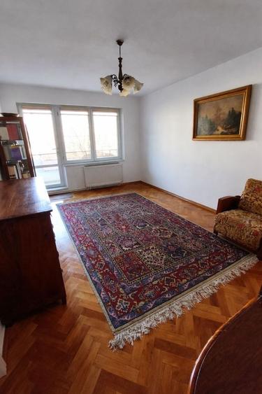 Apartament 4 camere | 2 băi | zona Cornișa parter inalt - 8