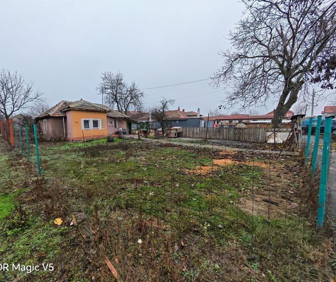 Casa cu teren 403 mp RONAT - 2