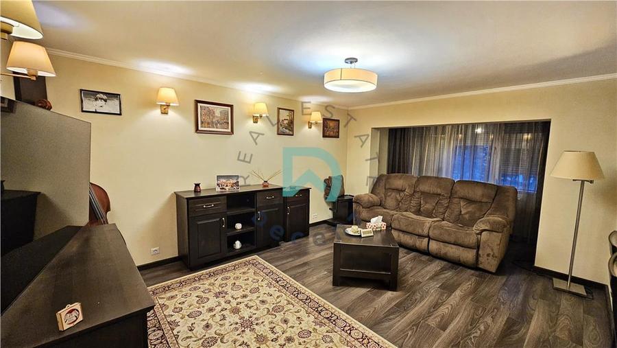 Apartament 3 camere, Scriitorilor,  Brasov - 3