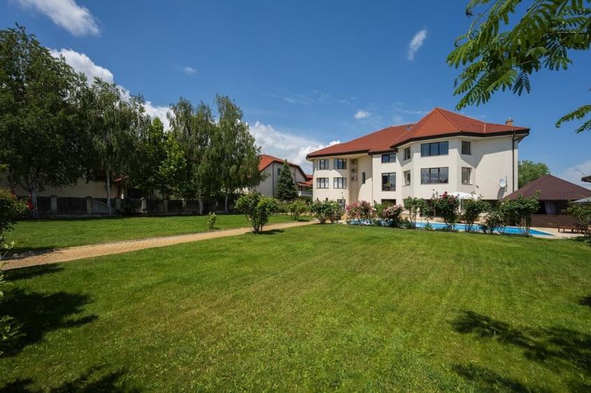 Vila exclusivista in Baneasa – teren 3.718 mp, suprafata desfasurata 1.750 mp - 86