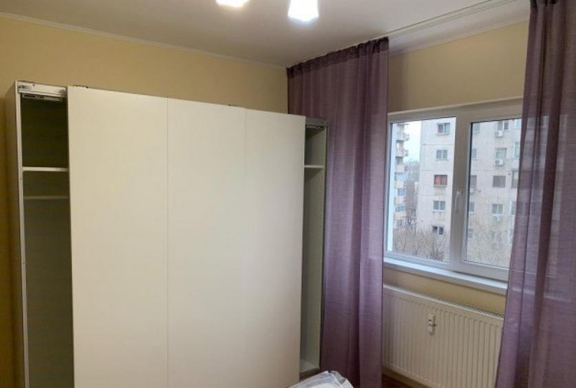 Apartament cu 3 camere decomandat în Tineretului