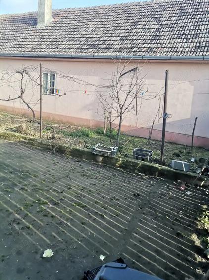 Casa de vanzare secusigiu - 1