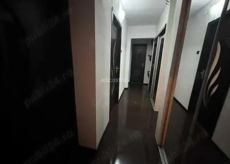 A 46 Proprietarul vinde in Bacau , Bistri?a Lac, etaj 1 , apartament confort 1 ,4 camere,