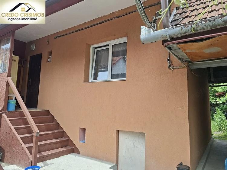 Casă cu 1 camere cu Teren 100 Mp în Muncitoresc