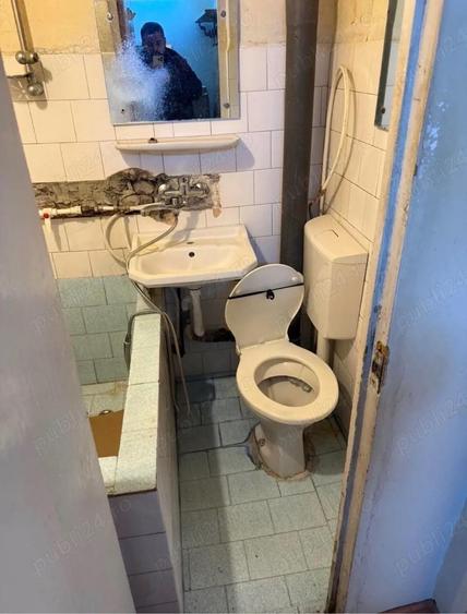 vand apartament 2 camere Stefanesti - 2