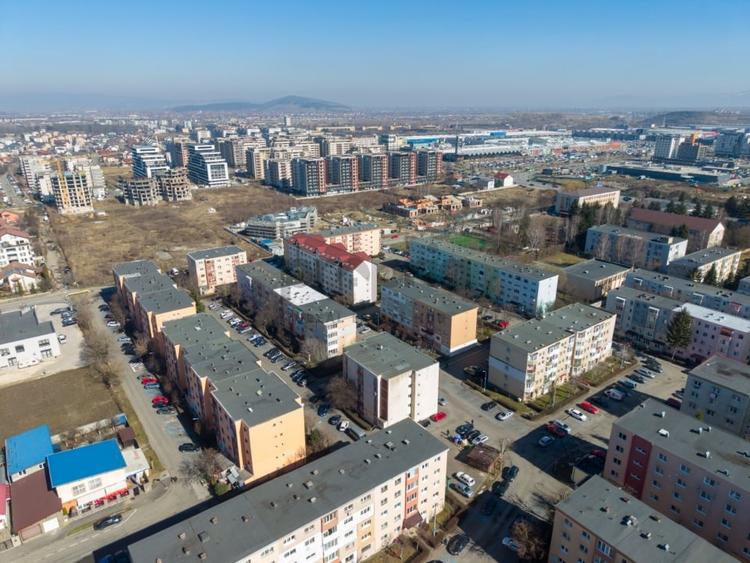 APARTAMENT 2 CAMERE TRACTORUL - APROAPE DE CORESI + PIVNIȚĂ - 8