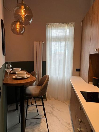 Studio exclusivist in zona Dacia - piata Gemeni - 15