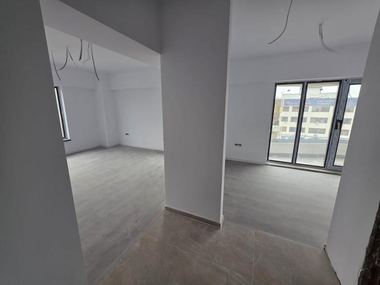 Spatiu birou 2 camere NUEVA Nicolina - 8