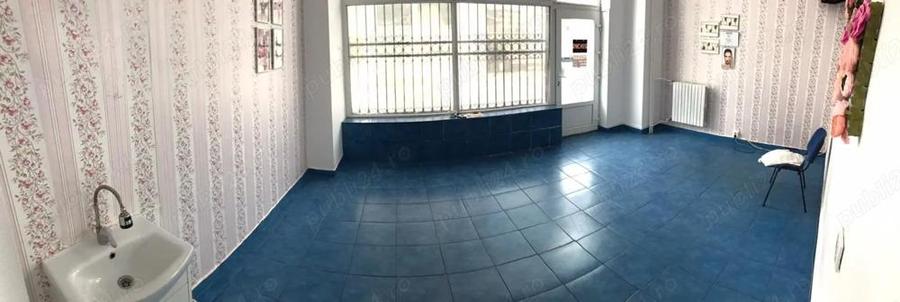 Inchiriez spa?iu comercial sens - 2