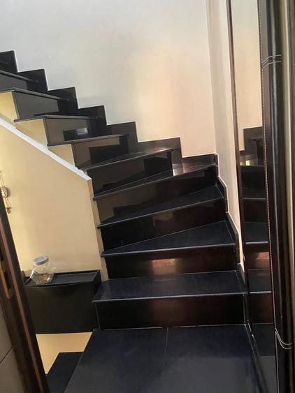 Locuință elegantă cu curte amenajată – parter + etaj, în spatele Pieței Delfinul - 19