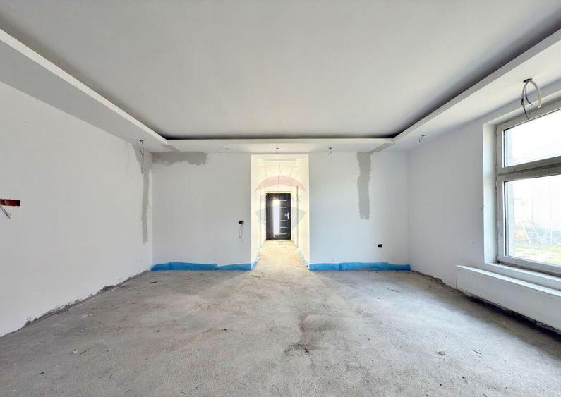 Casa cu 2 camere de vanzare loc. Frumu?eni, jud. Arad - 12