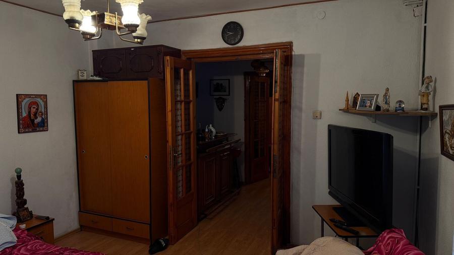 URGENT!, singur curte, constructie 1998, NEGOCIABIL - 6