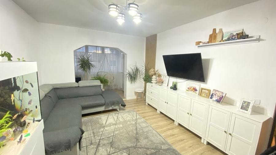 apartament 3 camere, Tractorul - 8