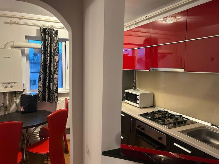 Inchiriez apartament 2 camere - 2