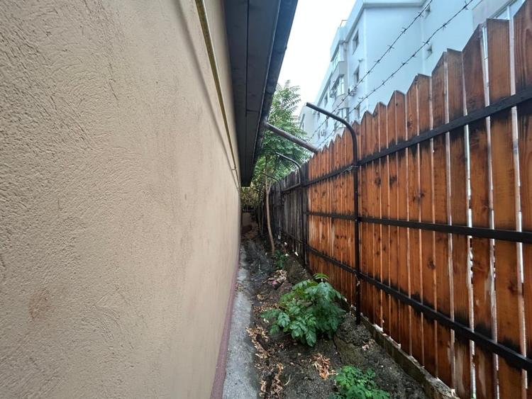 Casa plan parter, 323 mp teren, 85 mp utili, in apropierea C.N. Fratii Buzesti - 14