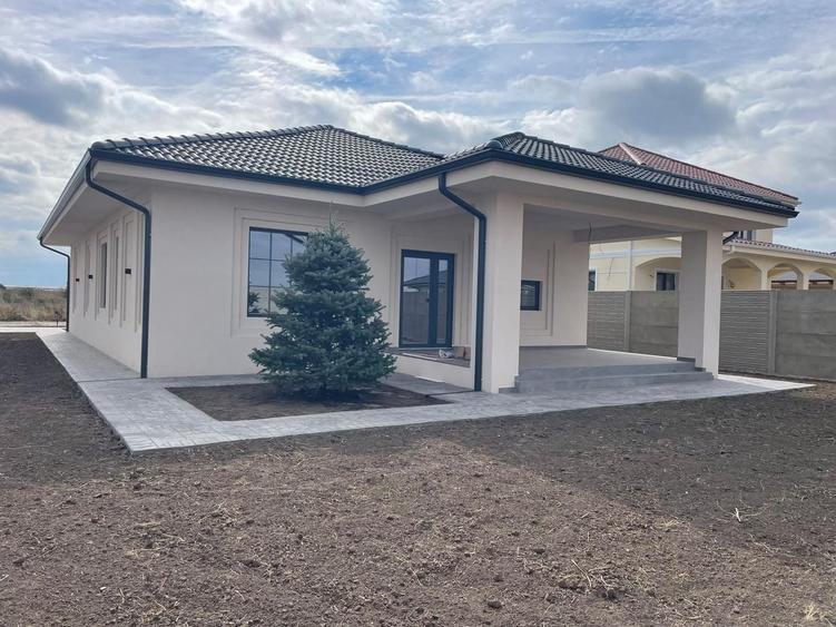 Casa individuala pe parter Sanandrei-comision 0 - 4