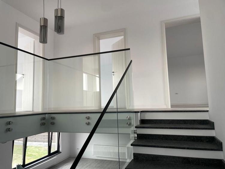 Casa de inchiriat Aninoasa - 1