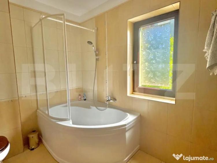 Casa individuala 260 mp utili , 868 mp teren, Zona Braytim - 14