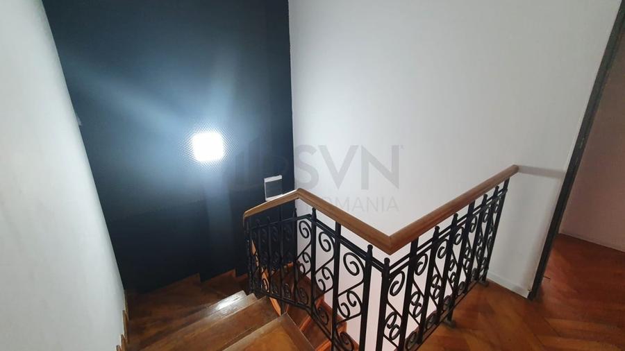 REV2005390 Vila 9 Camere I De Vanzare I Parcul Circului - 11