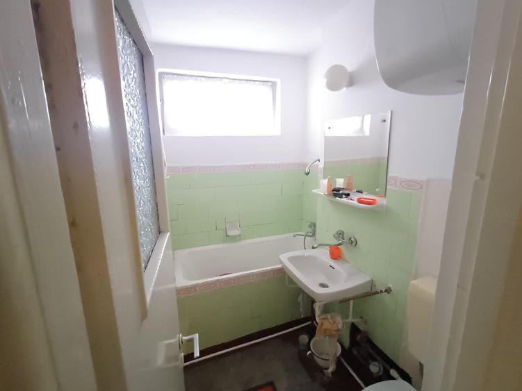 Vanzare 2 camere-Imobiliare MAXICONFORT - 5