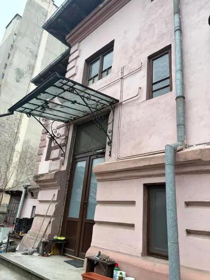 Apartament 2 camere decomandat , 50 mp , et 1/1 , ultracentral Fratii Buzesti. - 1