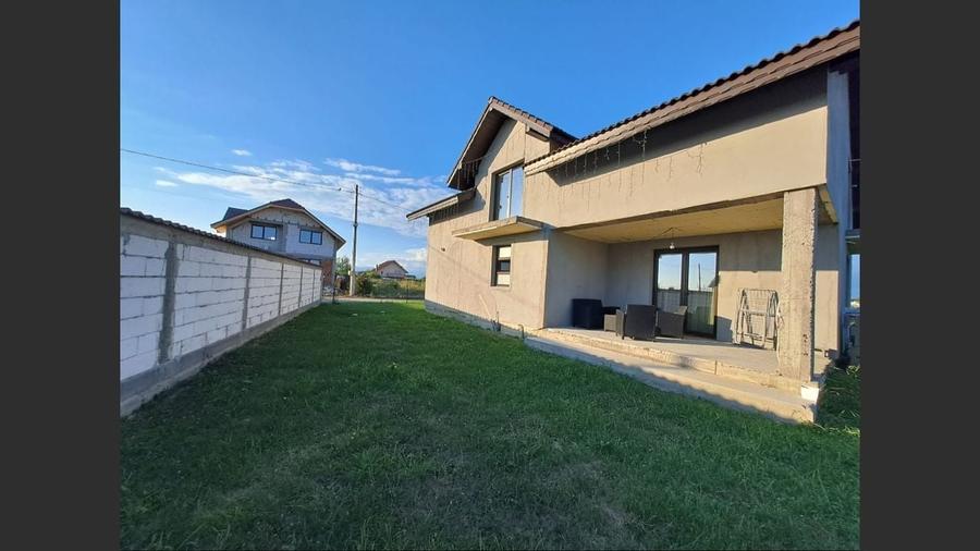 Casă frumoasă 4 camere, Strada Ana Ipatescu, Tg-Jiu - 15