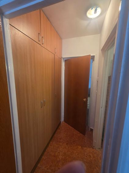 Inchiriez apartament 2 camere - 5