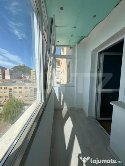 Apartament cu 2 camere decomandat în Cetate