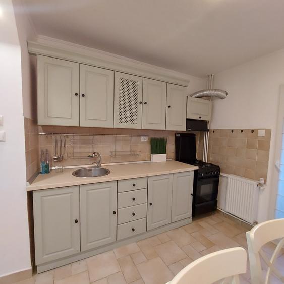 Apartament cu 2 camere decomandat în Basarabia