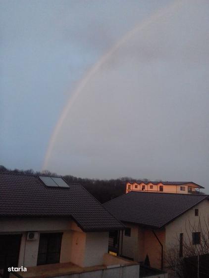 37 mp,total decomandat,etj 2/3,lift,vedere din casa Padurea Rosu -300m - 7