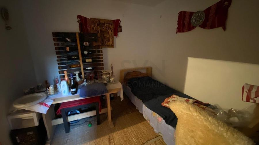 REV2004949 Casa de vanzare 5 camere Crangasi-Giulesti - 20