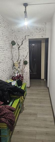 Spatiu Comercial, 80 Mp,  De Vanzare, B-dul 1 Dec 1988 - 3