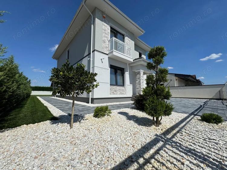 1.000 mp Teren.Vila Deosebita.COMISION 0% - 2