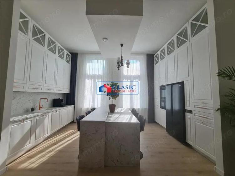 Vanzare apartament 3 camere de LUX Ultracentral, Constructie deosebita, Cluj-Napoca - 2