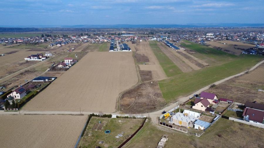 Vand teren pentru casa in lilieci - 1