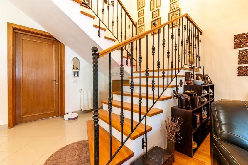 Casă / Vilă de vanzare in Corbeanca, str. Laguna albastra, langa lac - 25