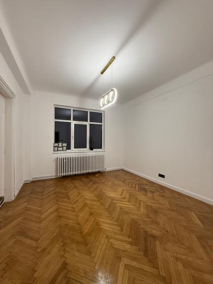 Apartament cu 3 camere situat pe Str. Maria Rosetti - 3